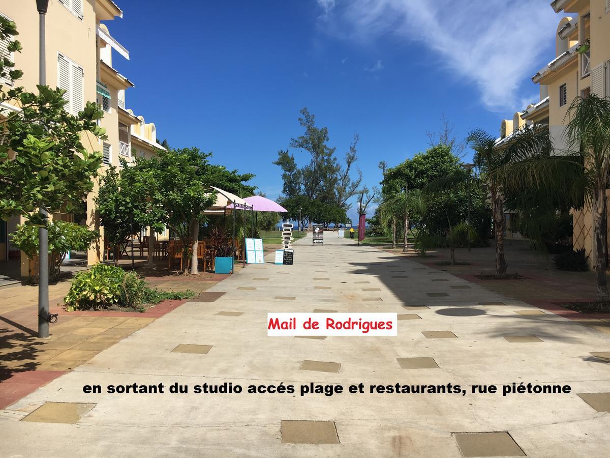 Appartamento À Pied Dans L'Eau Saint-Gilles-les Bains Esterno foto